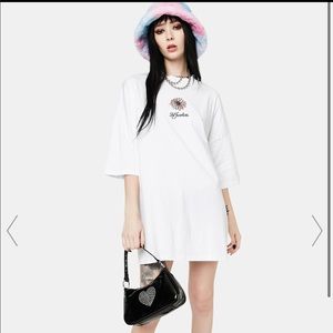NEW W TAGS Be fearless embroidered tee dress
